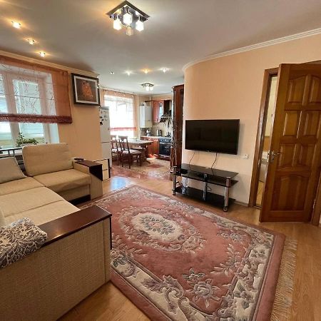 Ferienwohnung Тимирязева 47А Kropywnyzkyj Exterior foto